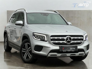MERCEDES GLB 220 4 MATIC URBAN TOP STANJE