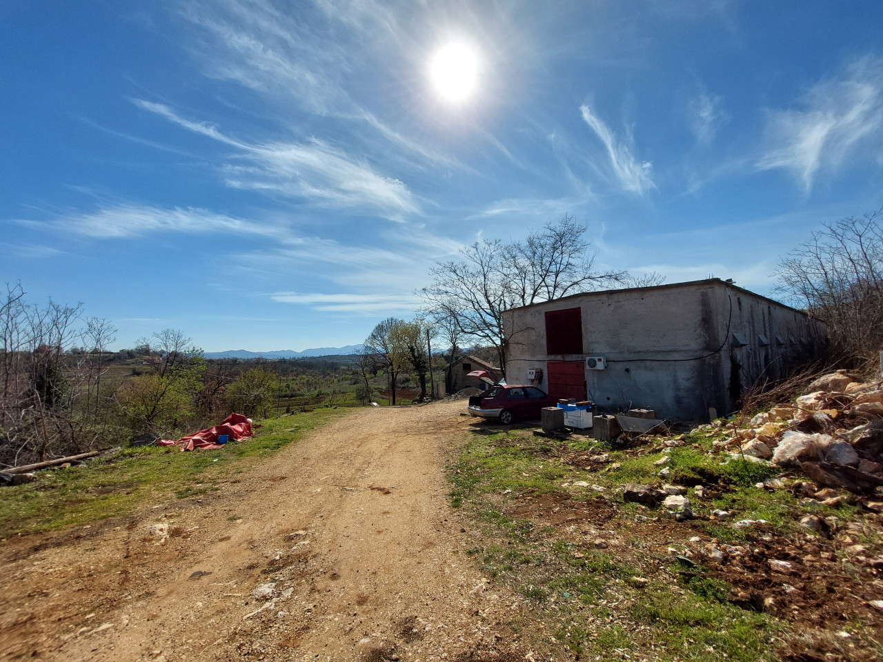 EOS / Farma / Crnići / 400 m2 2