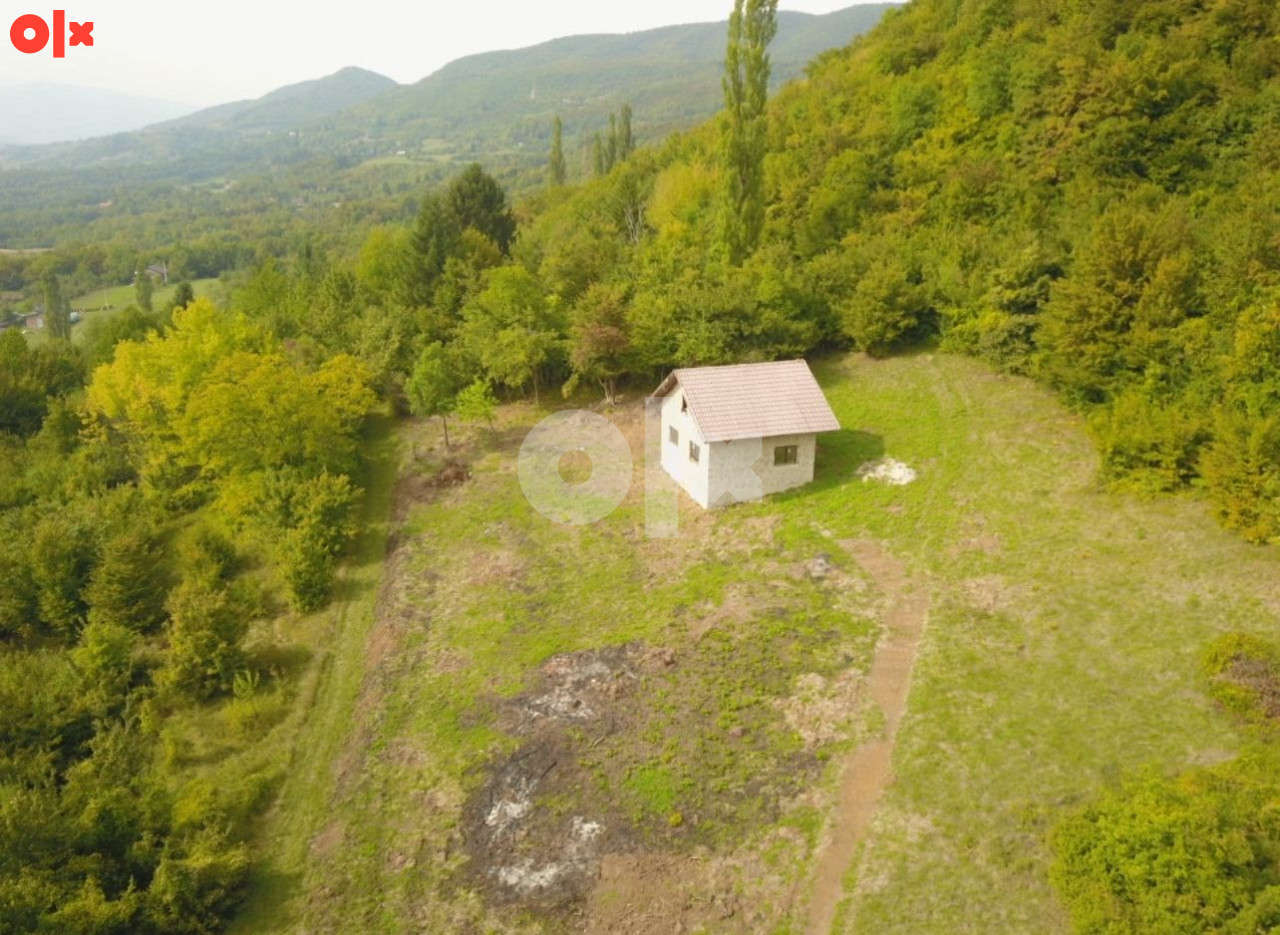 VIKENDICA SA ZEMLJIŠTEM -  KISELJAK 5