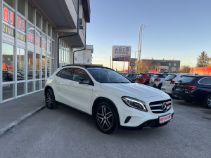 Mercedes GLA 220 CDI 125kW automatik 4x4 panorama,kamer