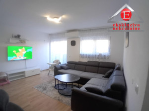 - HITNA PRODAJA- NOV TROSOBAN NAMJEŠTEN STAN