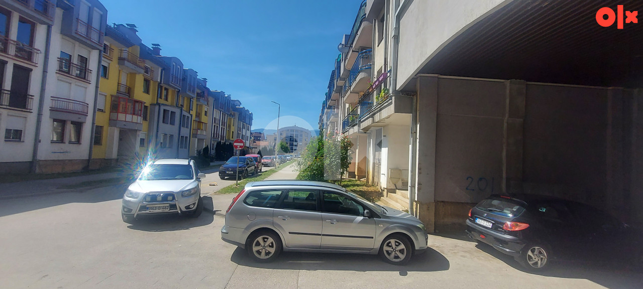Stan Sarajevo - Istočno Sarajevo 81.99m2 3