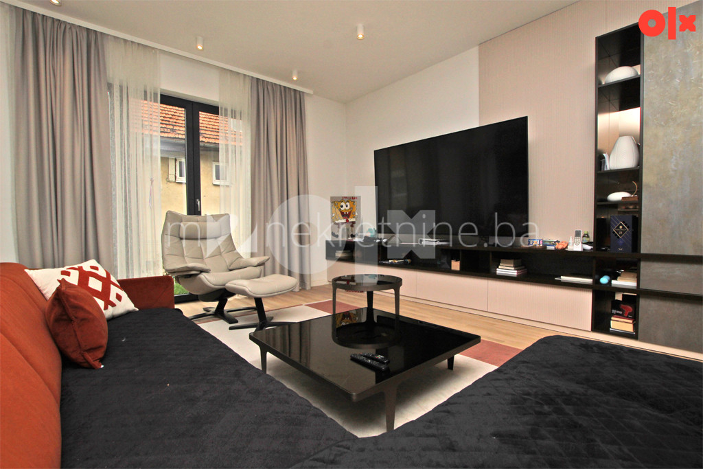 m2: Centar / Soukbunar / Luksuzna kuća 250m2 3