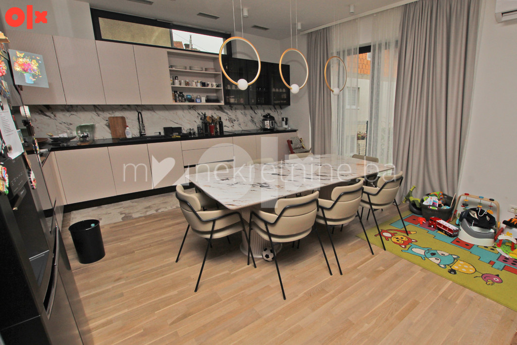 m2: Centar / Soukbunar / Luksuzna kuća 250m2 10