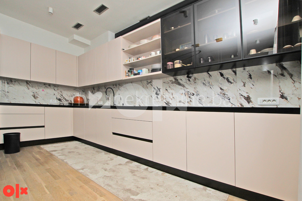 m2: Centar / Soukbunar / Luksuzna kuća 250m2 12
