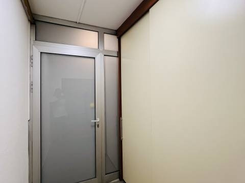 Najam stan 4soban Sarajevo - Centar 3