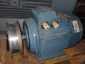 ELEKTRO MOTOR 3kW 1450obrt