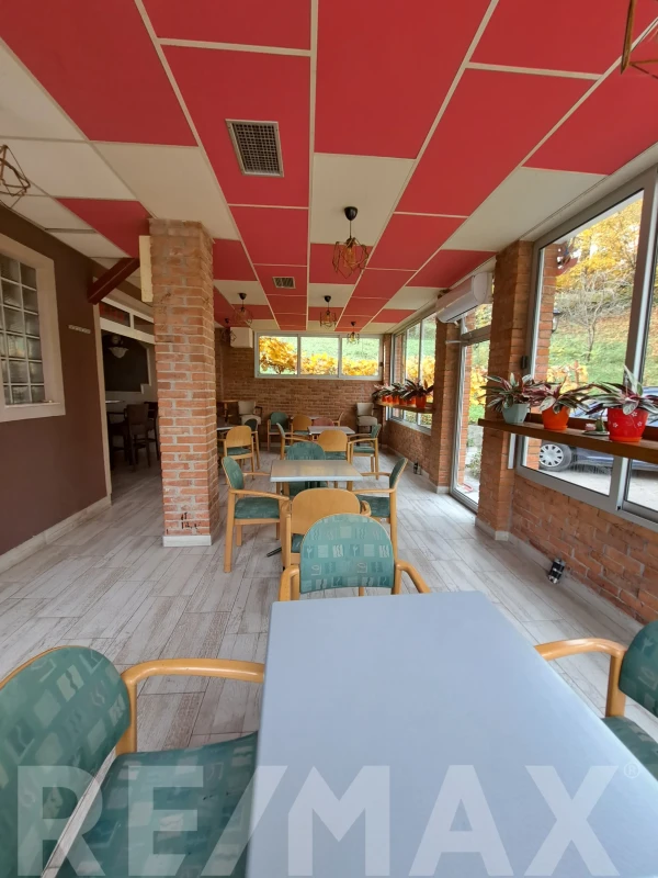Iznajmljuje se Restoran/Kafić u Šušnjarima, Laktaši 2
