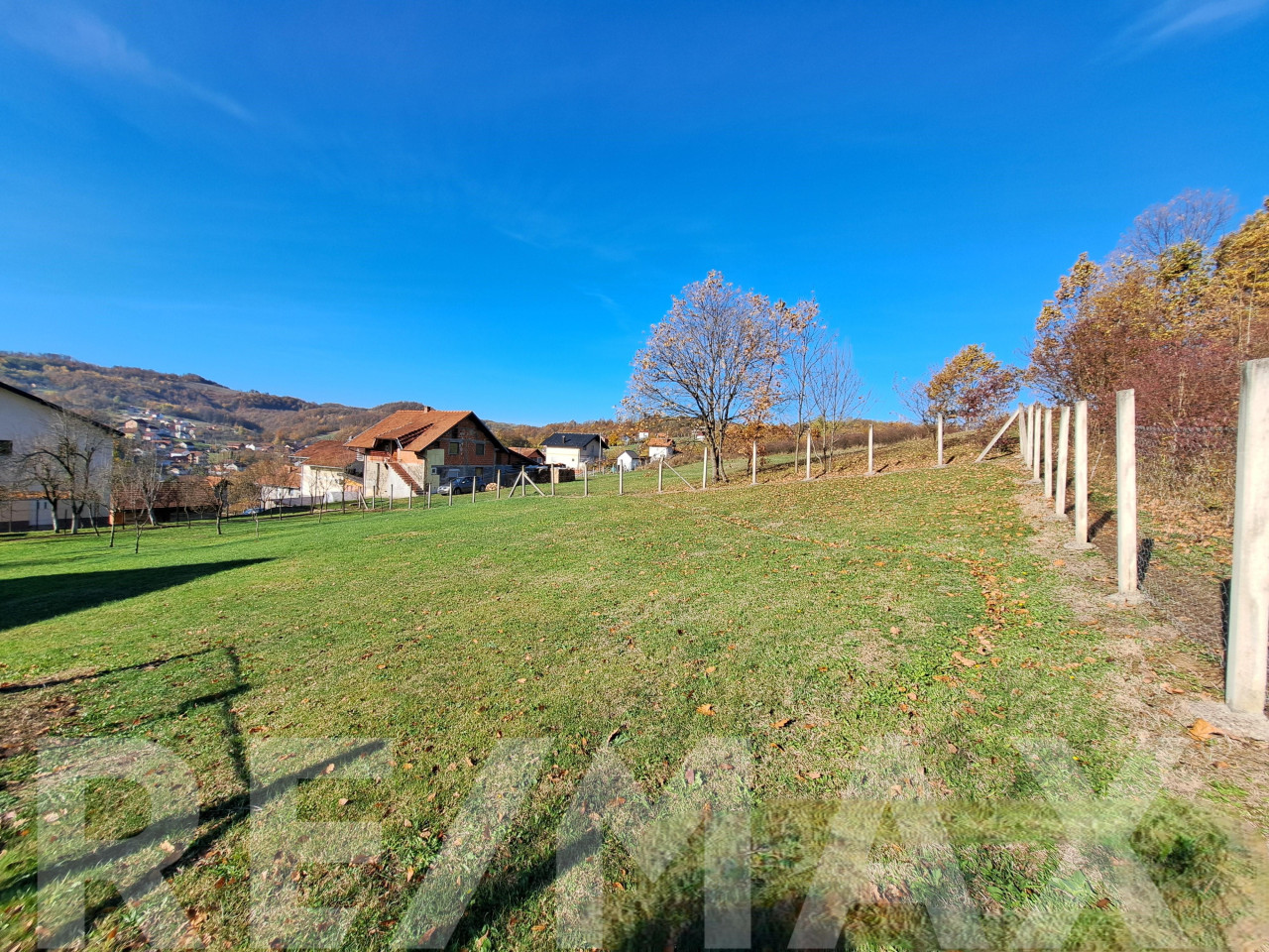 Prodaja atraktivnog građevinskog placa 807m2, Lauš, Banja Luka 4