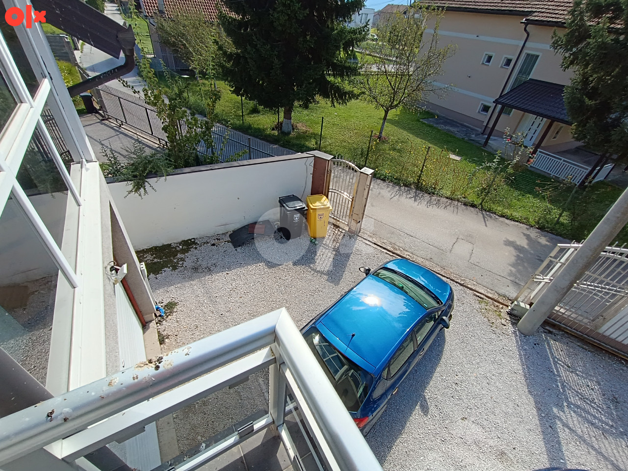 Kuća  250 m2 parcela 409 m2 Doglodi Stup 23