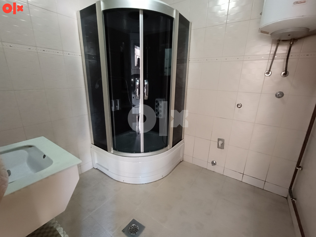 Kuća  250 m2 parcela 409 m2 Doglodi Stup 18