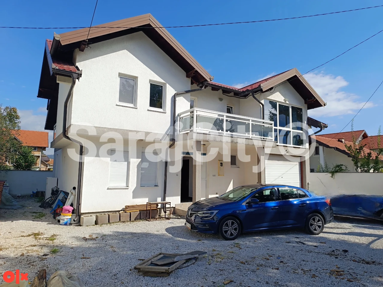 Kuća  250 m2 parcela 409 m2 Doglodi Stup