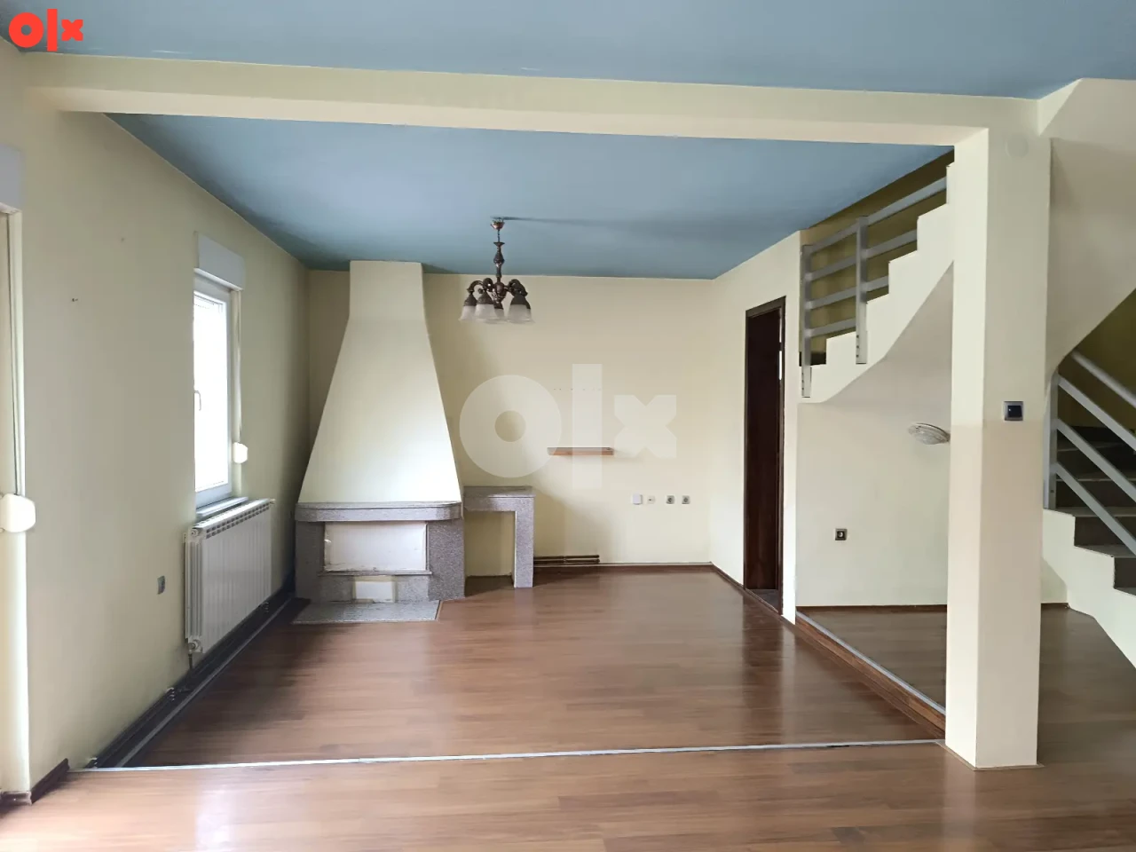 Kuća  250 m2 parcela 409 m2 Doglodi Stup 4