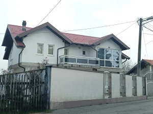 Kuća 250 m2 parcela 409 m2 Doglodi Stup photo 2