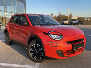 Fiat 600 1.2 T3 Hybrid DCT 110 BYO