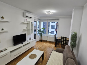 Stan na dan Banja Luka TC Delta 066-898-783