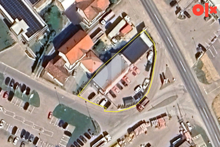 INVESTICIJA!!! Višenamjenska stambeno poslovna zgrada 3