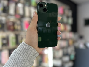 Apple Iphone 13 128GB  | 100% zdravlje baterije  | odlicno stanje