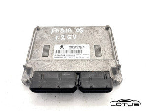 Kompjuter motora ECU Skoda FABIA 1.2 6V 03D906033C