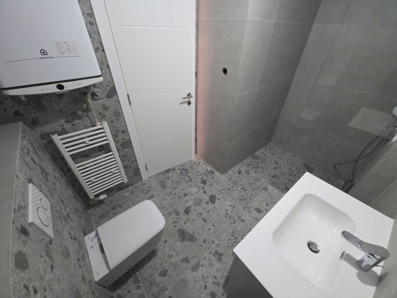 MY SPACE/ Poslovni prostor/ Grbavica/ NOVOGRADNJA/ 127 m2 7