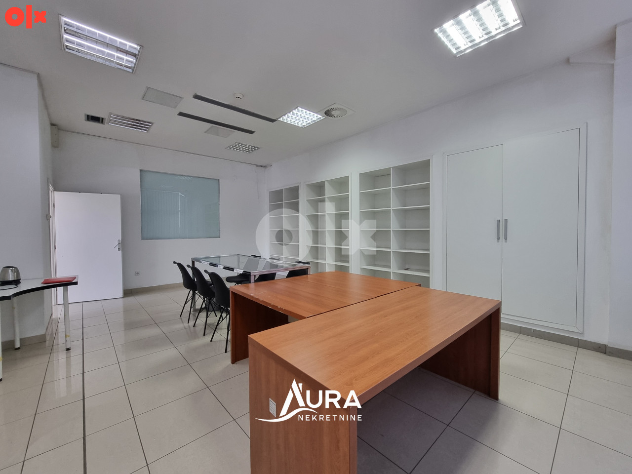AURA/ Višenamjenski prodajno-skladišni prostor 7