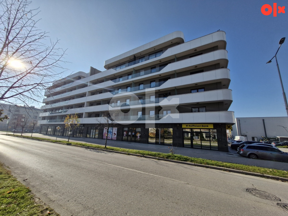 Poslovni prostor Istočno Sarajevo 72m2 2