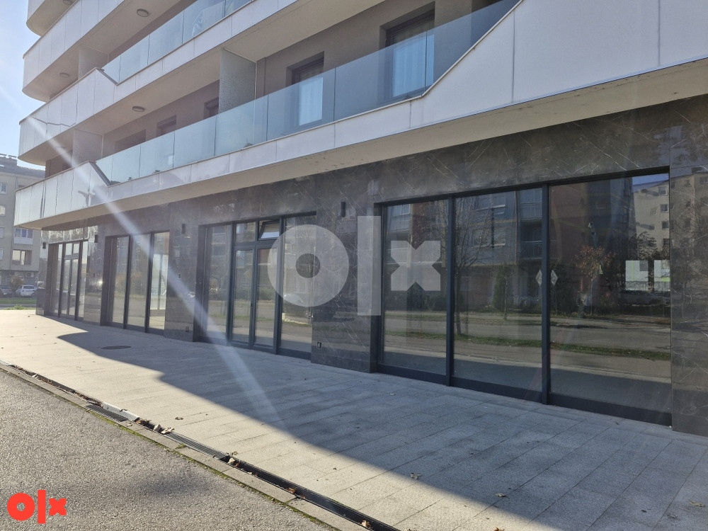 Poslovni prostor Istočno Sarajevo 160m2 9