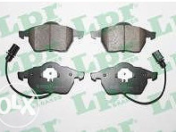 Disk pločice prednje Passat 5 5+ AUDI A4 A6 nove