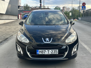 Peugeot 308 2011 1.6HDi LED TOP STANJE
