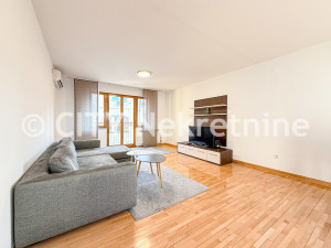 Četverosoban stan - Centar - Džidžikovac - 94 m2