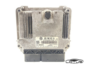 Kompjuter motora ECU VW GOLF 5 1.9 TDI 03G906021QJ
