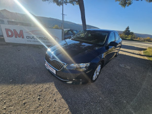 Škoda Superb 1.6 TDI/KAMERA/NAVI