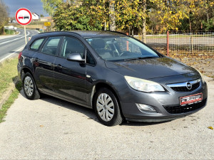 Opel Astra Dizel 1.7 -81 KW.Super stanje