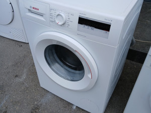 VES MASINA BOSCH SERIE 4.