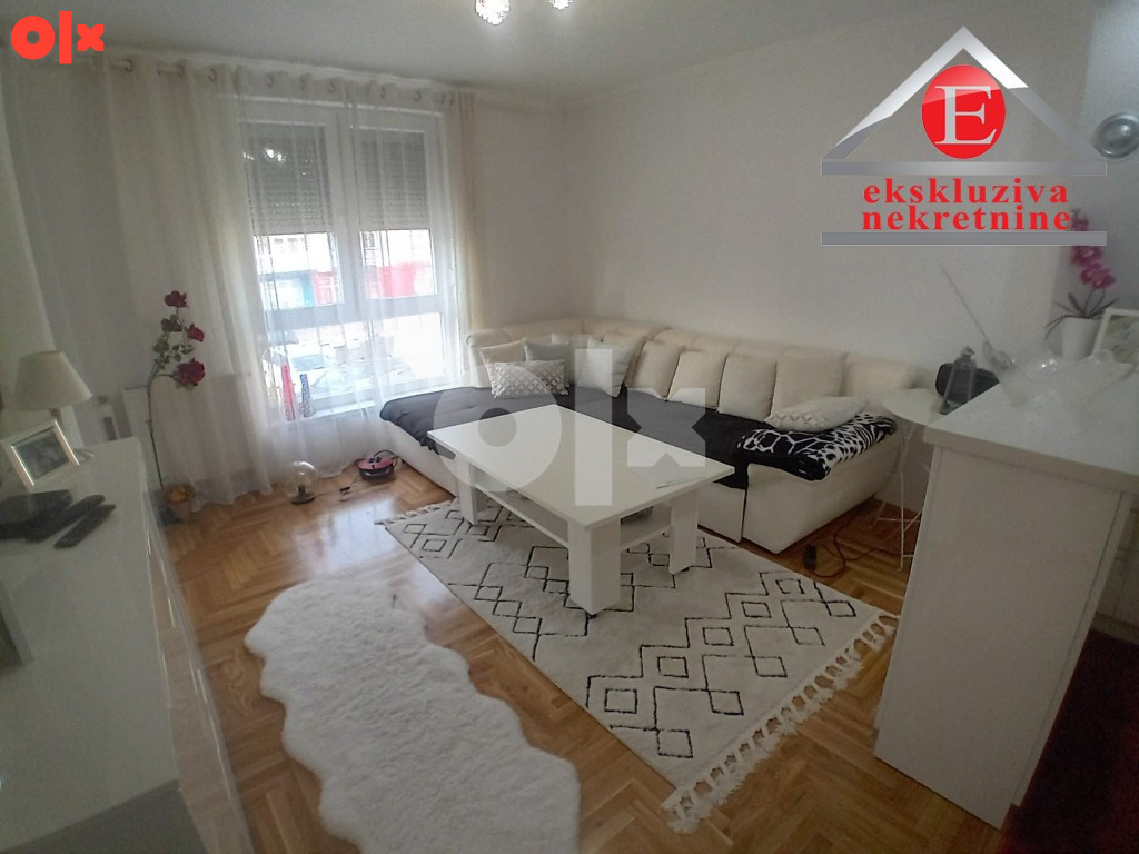 - CENTAR - Moderno namješten stan 42 m2 - nova gradnja