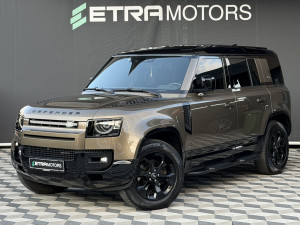 LAND ROVER DEFENDER / X DYNAMIC / 3.0D 250KS / PANO