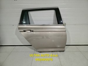 Passat 8 vrata zadnja desna karavan boja LC1Y Pasat