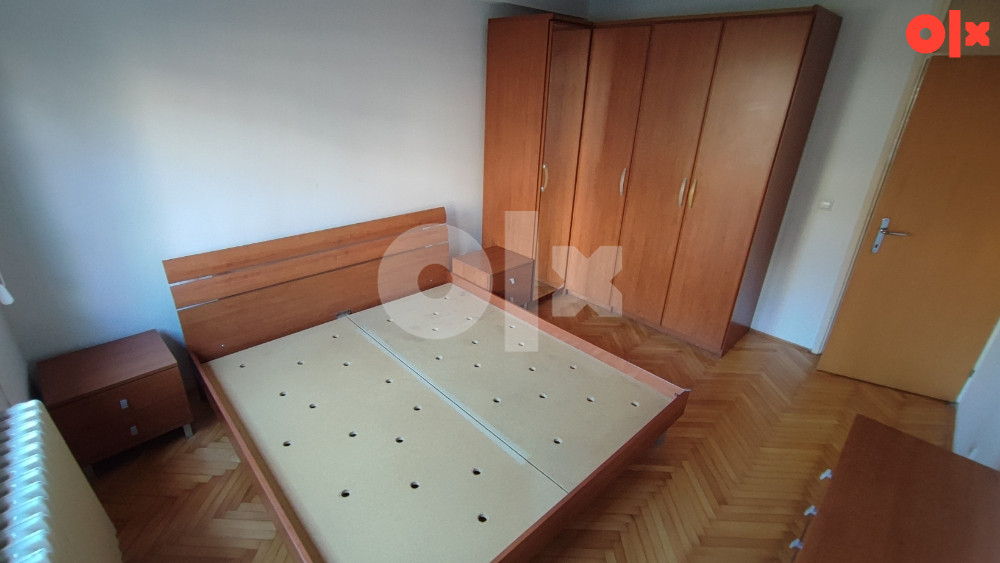 Centar Ciglane trosoban namješten stan 84m2 2
