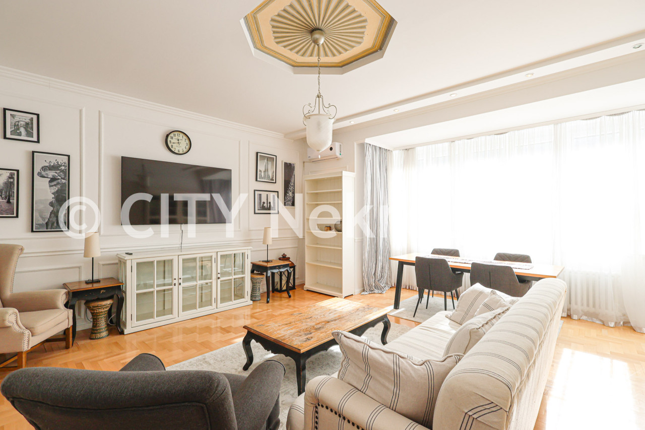 Četverosoban stan - Centar - Branilaca Sarajeva - 133 m2