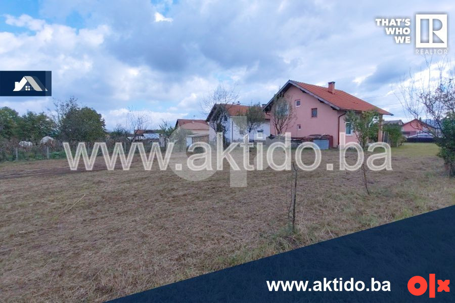 Zemljište - plac za kuću u Šarenjaku, grad Živinice