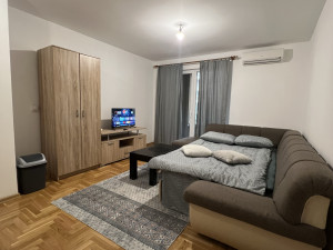 Stan na dan Sarajevo - Novi Grad, Otoka