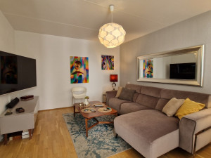 Četverosoban stan Ciglane prodaja Bašta64m2