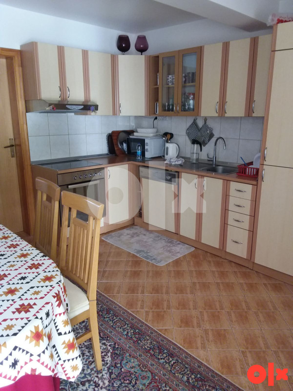 Stan 82 kvadrata + studio apartman 25 kvadrata, Neum 7