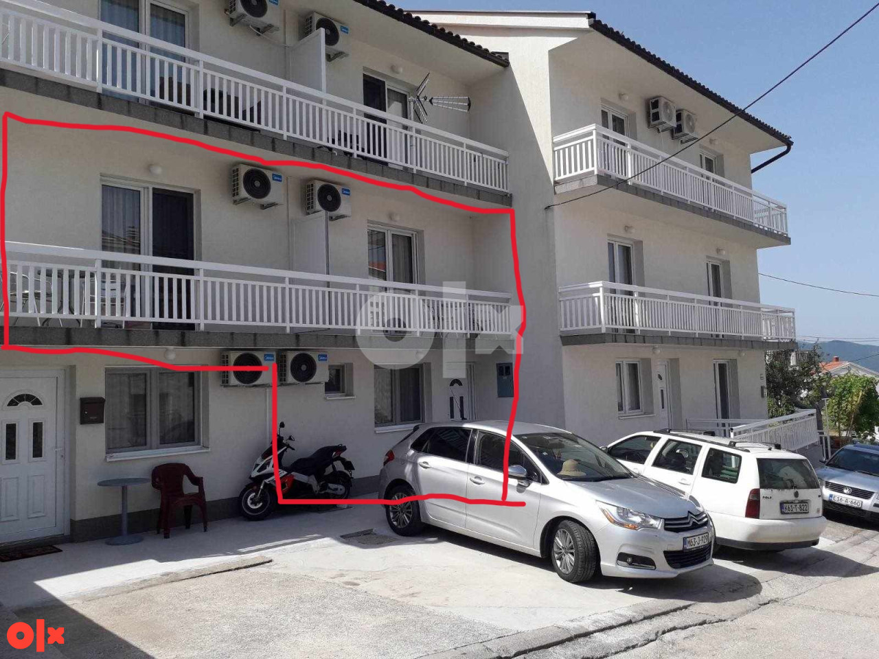 Stan 82 kvadrata + studio apartman 25 kvadrata, Neum