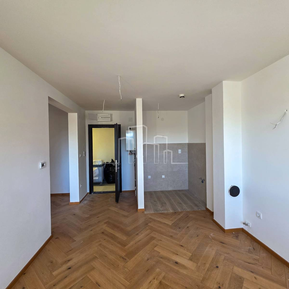 Apartman nov 33m2 Jahorina useljivo Nova Planina 5