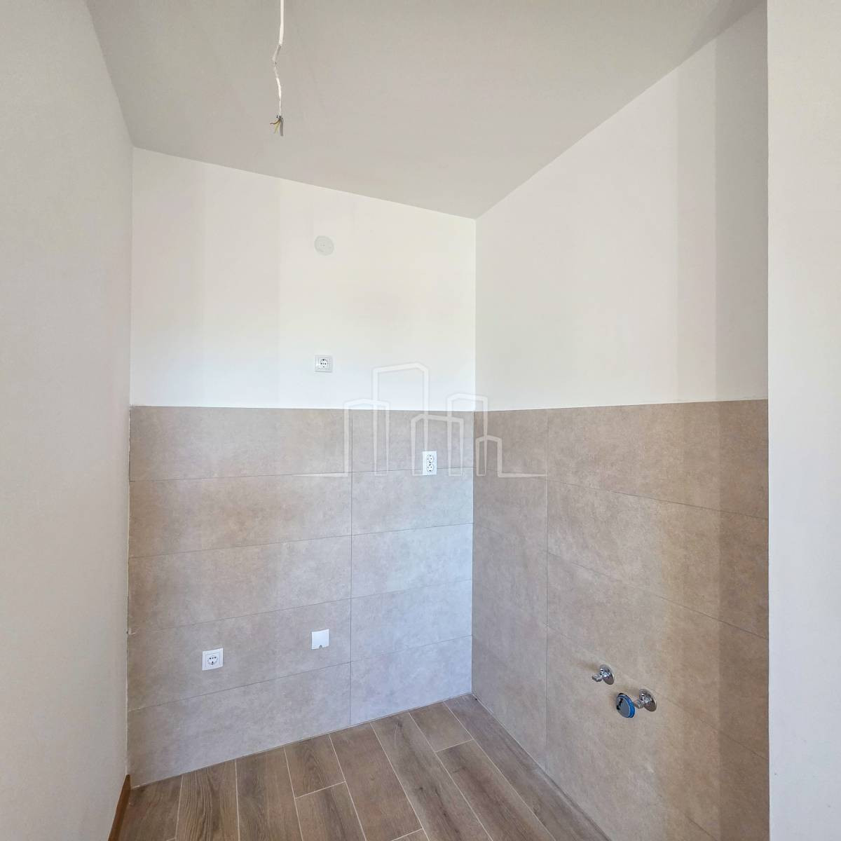 Apartman nov 33m2 Jahorina useljivo Nova Planina 7