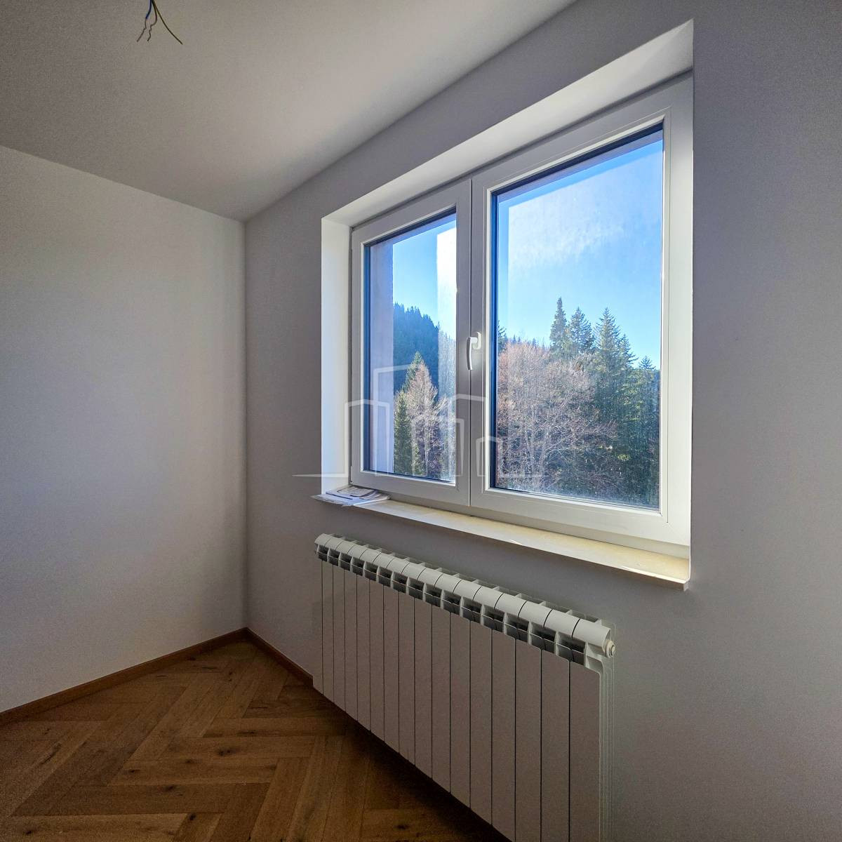 Apartman nov 33m2 Jahorina useljivo Nova Planina 13
