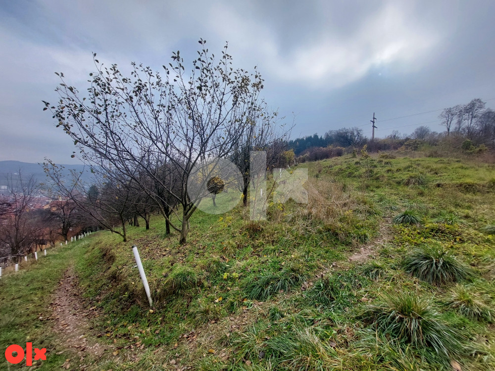 Zemljiste Visoko 800m2 1/1 2