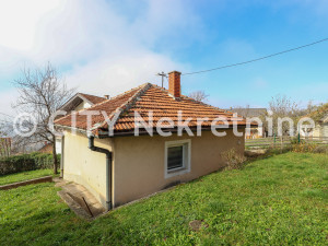 Kuća sa dvorištem - Novo Sarajevo - Gornji Kovačići - 428 m2