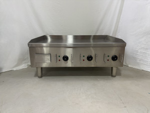 Profesionalni električni roštilj